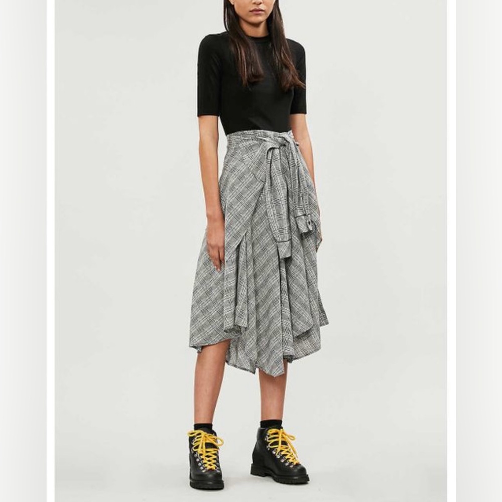Maje
Rapri Color-Blocked Geo-Print Midi Dress
Worn once 🔥